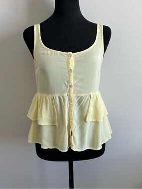 Smart Set Butter Yellow Ruffle Button-Front Sleeveless Top
